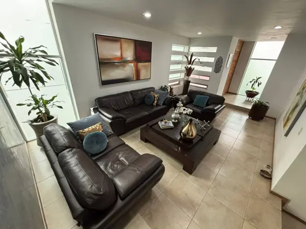 Casa en venta en La Estancia, Zapopan — foto 2 de 16