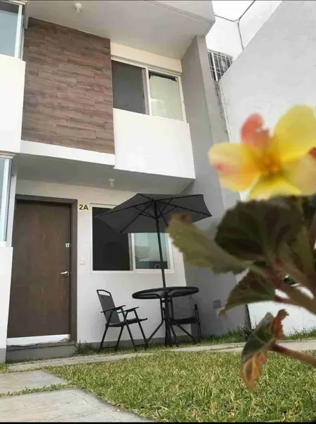 Casa en venta en Vista Real Ahuatepec, Cuernavaca — foto 2 de 16