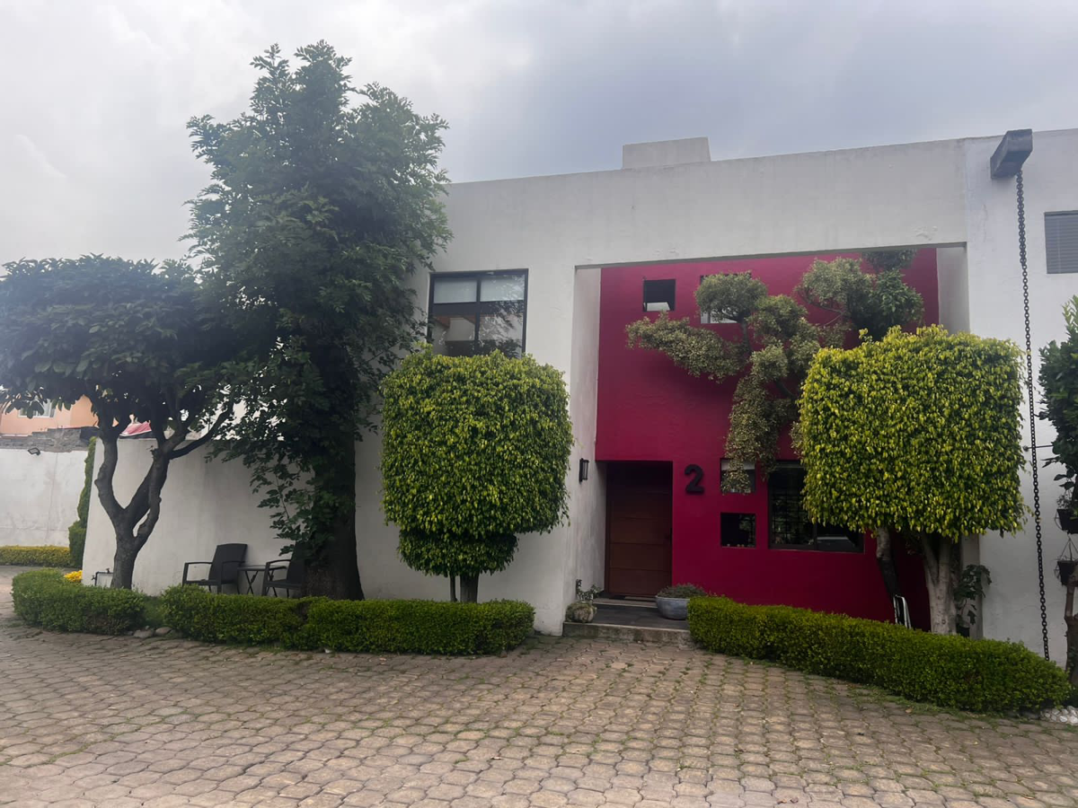 Casa en venta en San Nicolás Totolapan, La Magdalena Contreras — foto 1 de 6
