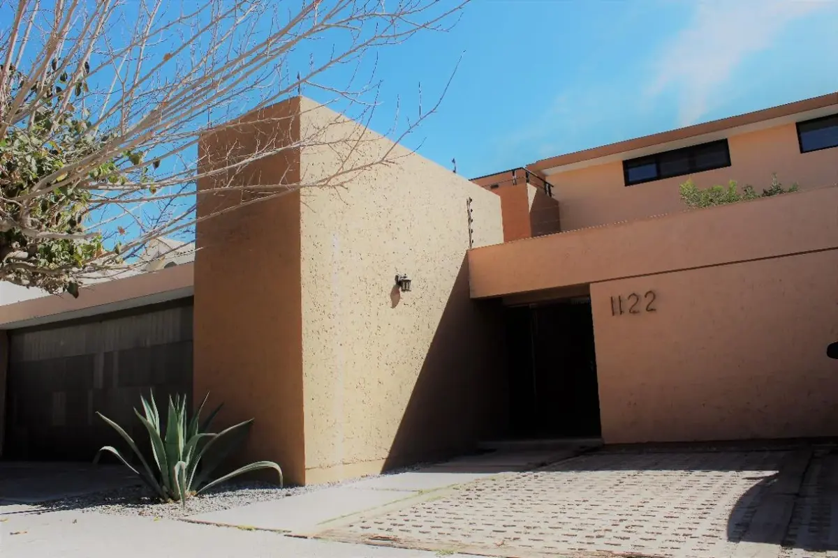Casa en venta en San Isidro, Torreón — foto 1 de 32