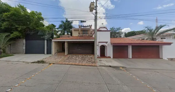 Casa en venta en Montebello, Culiacán — foto 2 de 12