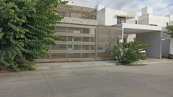 ¡Tu Hogar en la Blanca Mérida Te Espera Vive la Magia de Yucatán: Casa con Encanto en Venta