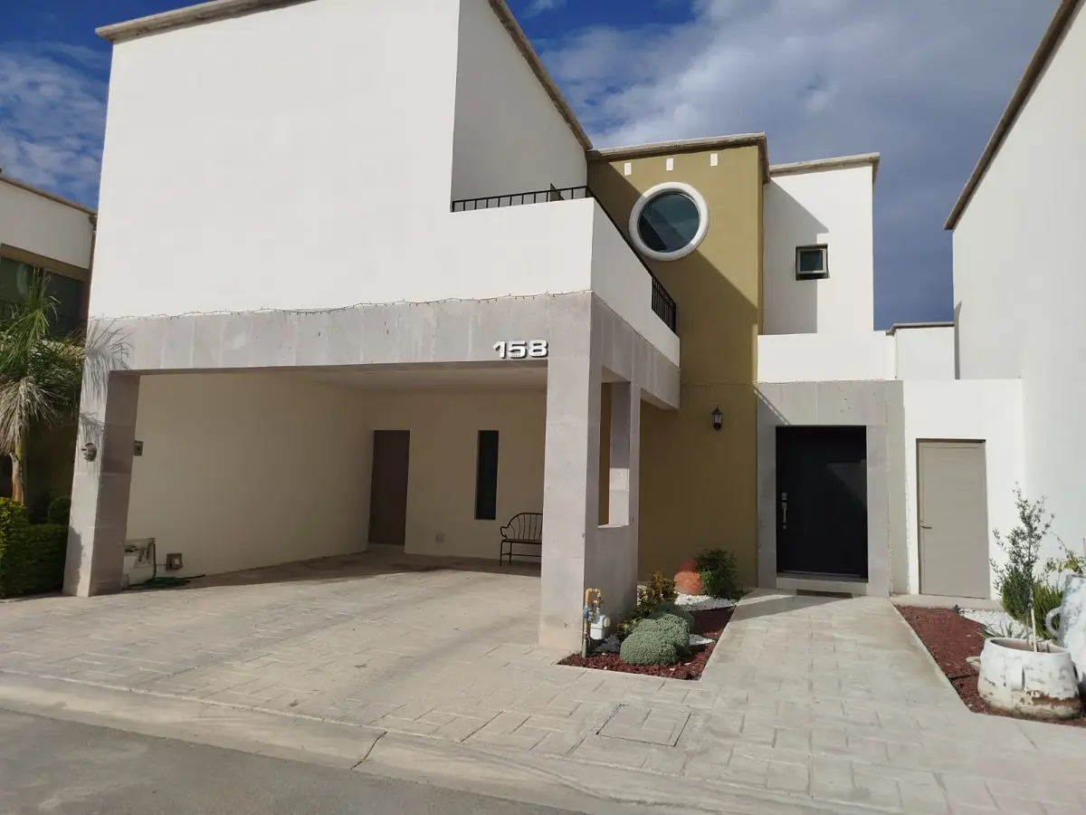 Casa en venta en Villa de las Palmas, Torreón — foto 1 de 21