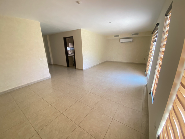 Casa en venta en Villas del Renacimiento, Torreón — foto 3 de 31