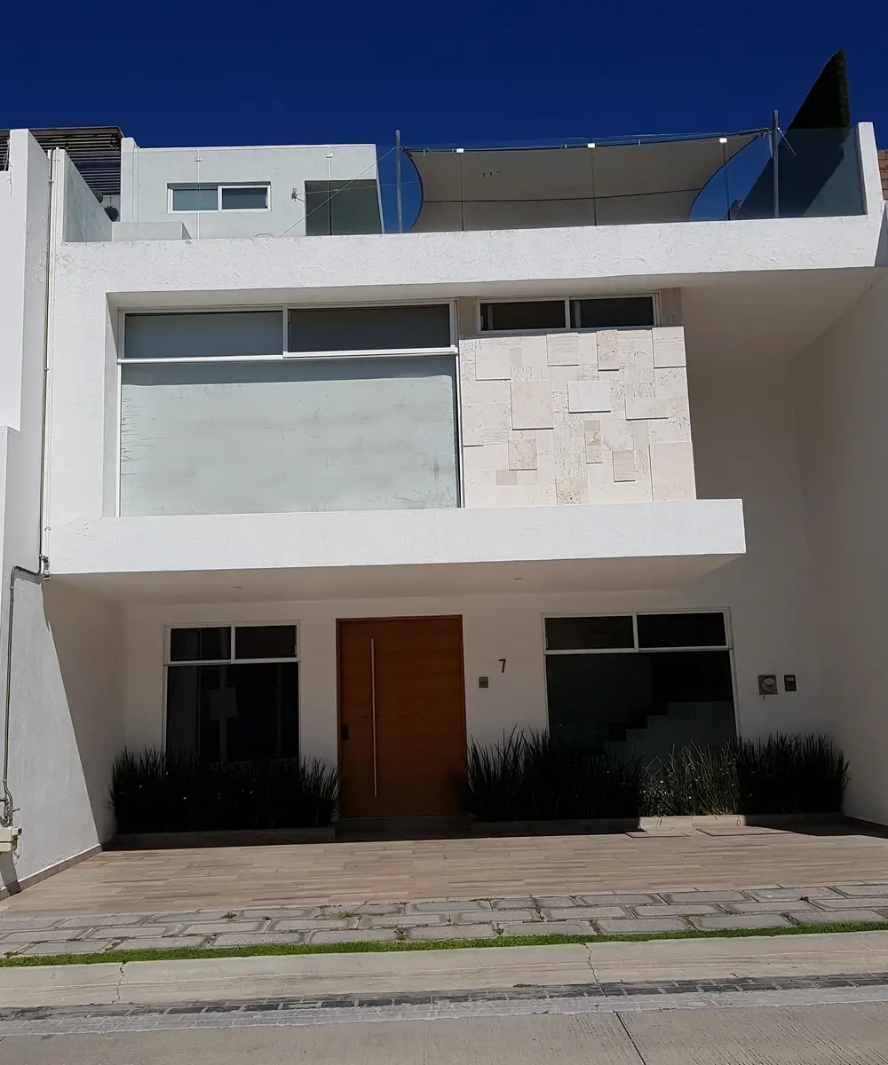 Casa en venta en Lomas de Angelópolis, San Andrés Cholula — foto 1 de 30