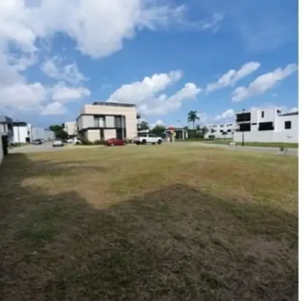 Terreno en venta en Lomas de Angelópolis, San Andrés Cholula — foto 2 de 6
