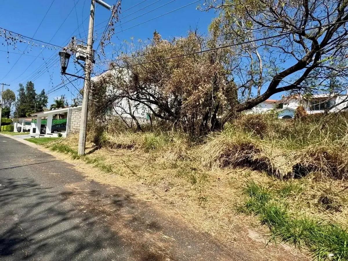Terreno en venta en Lomas de Cocoyoc, Atlatlahucan — foto 1 de 4