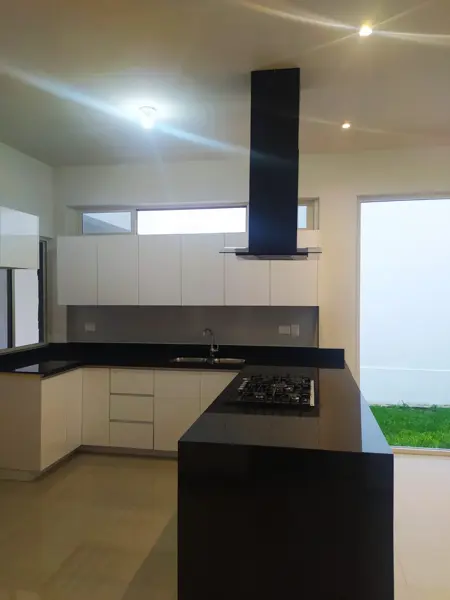 Casa en venta en Cumbres de Santiago, Santiago — foto 2 de 53