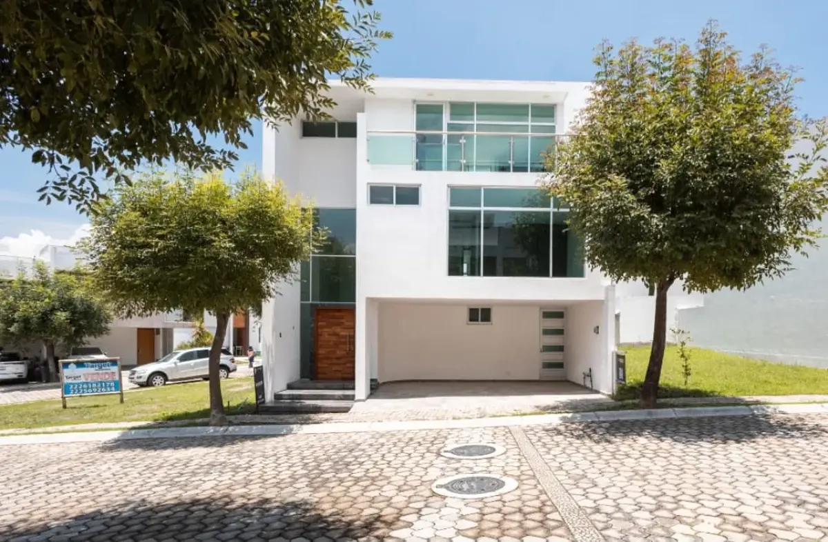 Casa en venta en Lomas de Angelópolis, San Andrés Cholula — foto 1 de 7