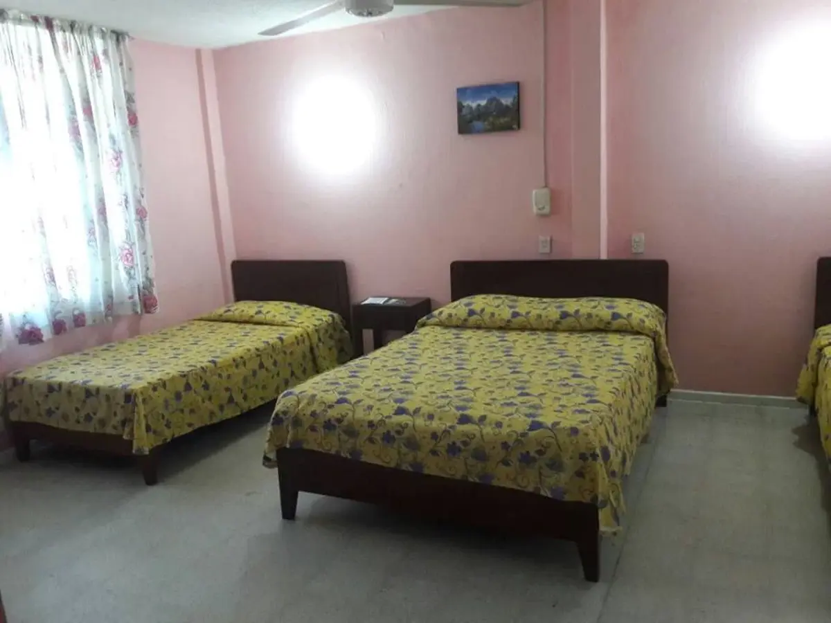 Hotel en venta en Hornos Insurgentes, Acapulco de Juárez — foto 1 de 10