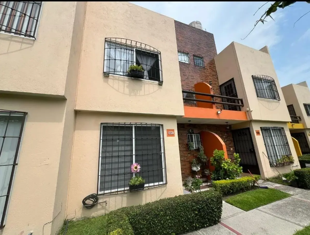 Casa en venta en Residencial Los Sauces, Emiliano Zapata — foto 1 de 8