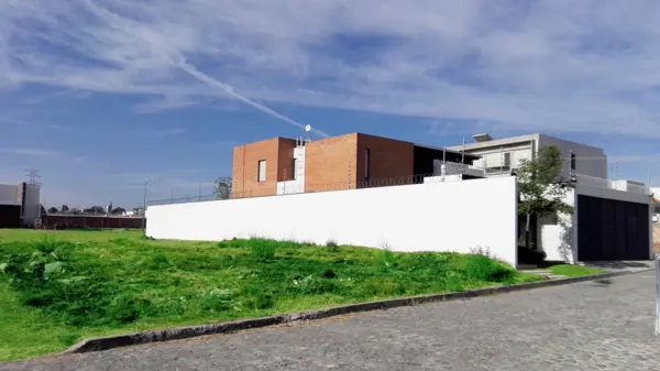 Terrenos en Venta Fracc Santa Cruz Guadalupe por Recta a Cholula, Puebla