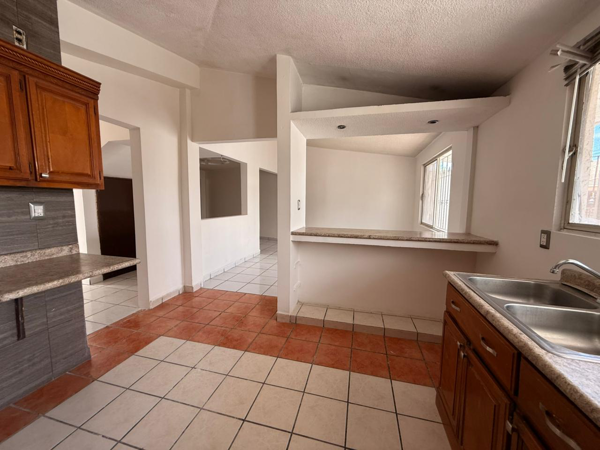 Casa en venta en Ampliación la Rosita, Torreón — foto 3 de 15