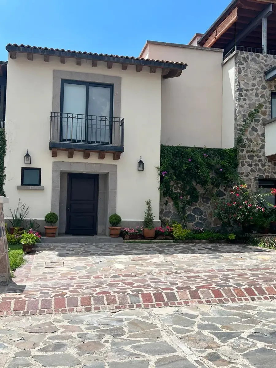 Casa en renta en La Lejona, San Miguel de Allende — foto 1 de 12
