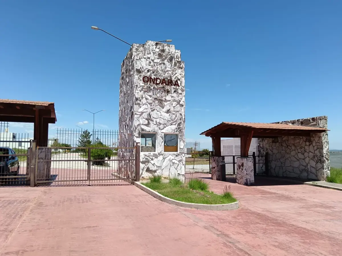 Terreno en venta en Villas de Bernalejo, Irapuato — foto 1 de 5