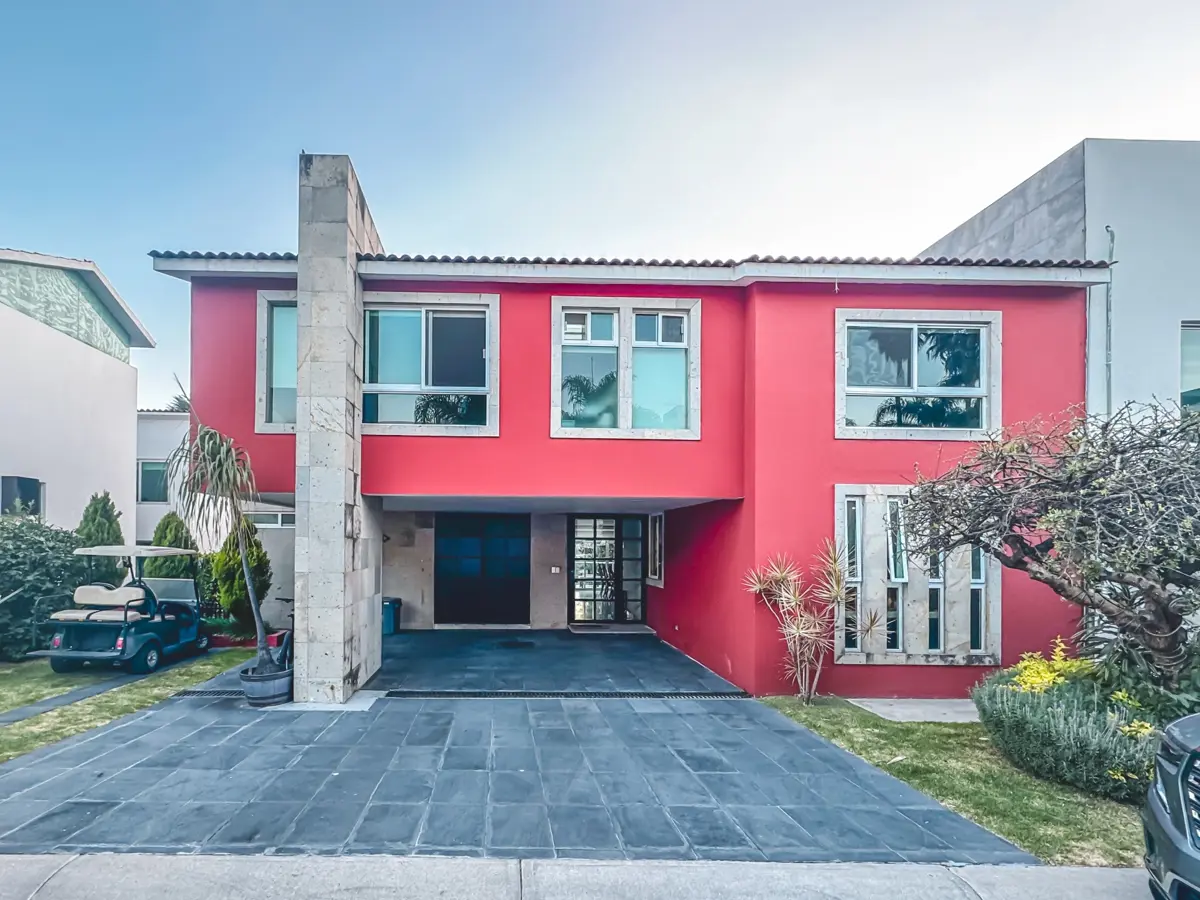 Casa en venta en La Vista Contry Club, San Andrés Cholula — foto 1 de 52