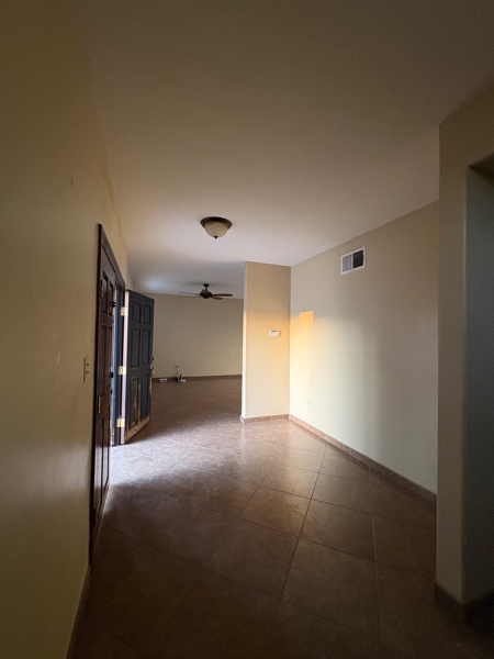 Casa en renta en Residencial Puerta de Alcalá, Mexicali — foto 3 de 21
