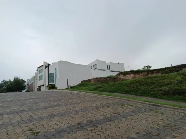 Terreno en venta en Lomas de Angelópolis, San Andrés Cholula — foto 3 de 7