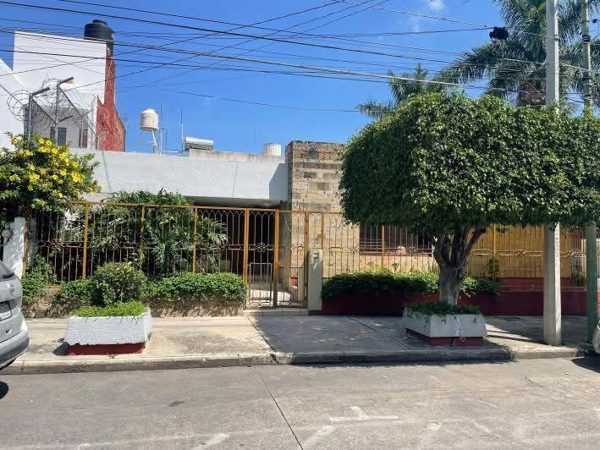 Casa en venta en Ladron de Guevara, Guadalajara — foto 2 de 9