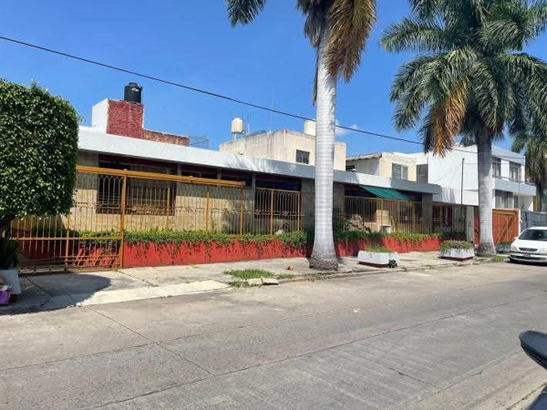 Casa en venta en Ladron de Guevara, Guadalajara — foto 3 de 9