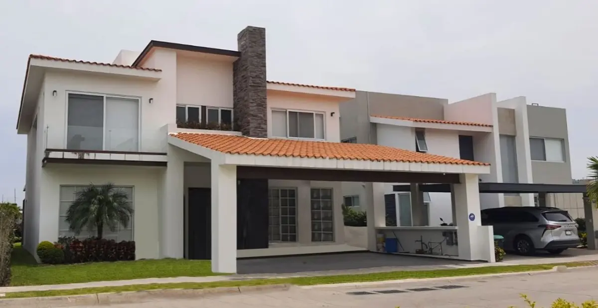 Casa en renta en Paraíso Country Club, Emiliano Zapata — foto 1 de 19