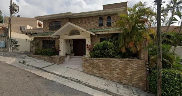 CASA EN VENTA EN LOMAS DE ROSALES, TAMPICO, TAMAULIPAS.
