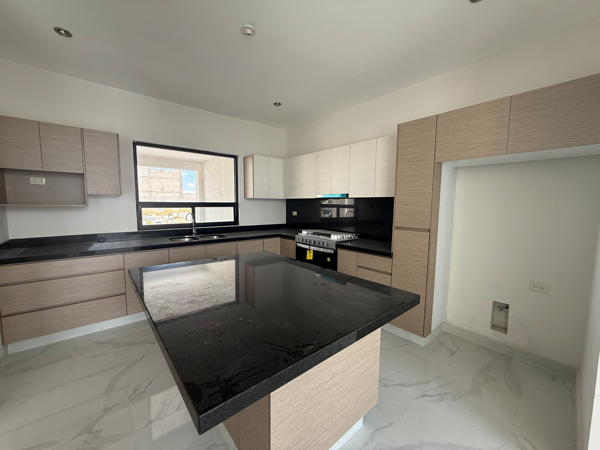 Casa en venta en Los Viñedos, Torreón — foto 2 de 15