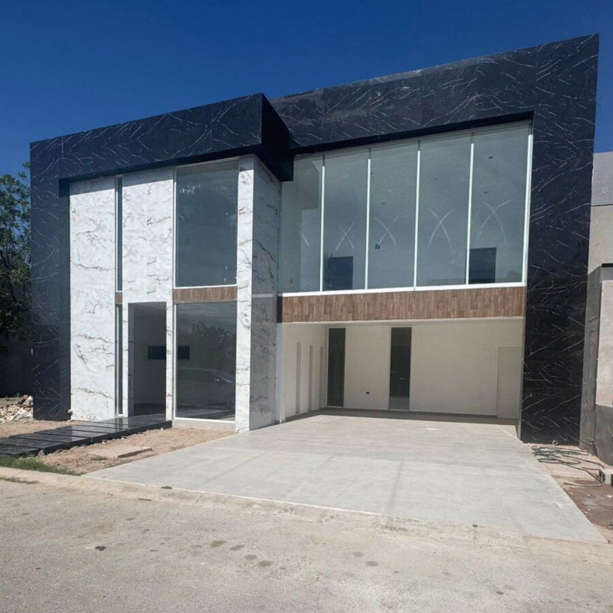 Casa en venta en Las Trojes, Torreón — foto 1 de 44