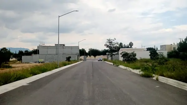 Terreno en venta en La Aurora, Saltillo — foto 3 de 9