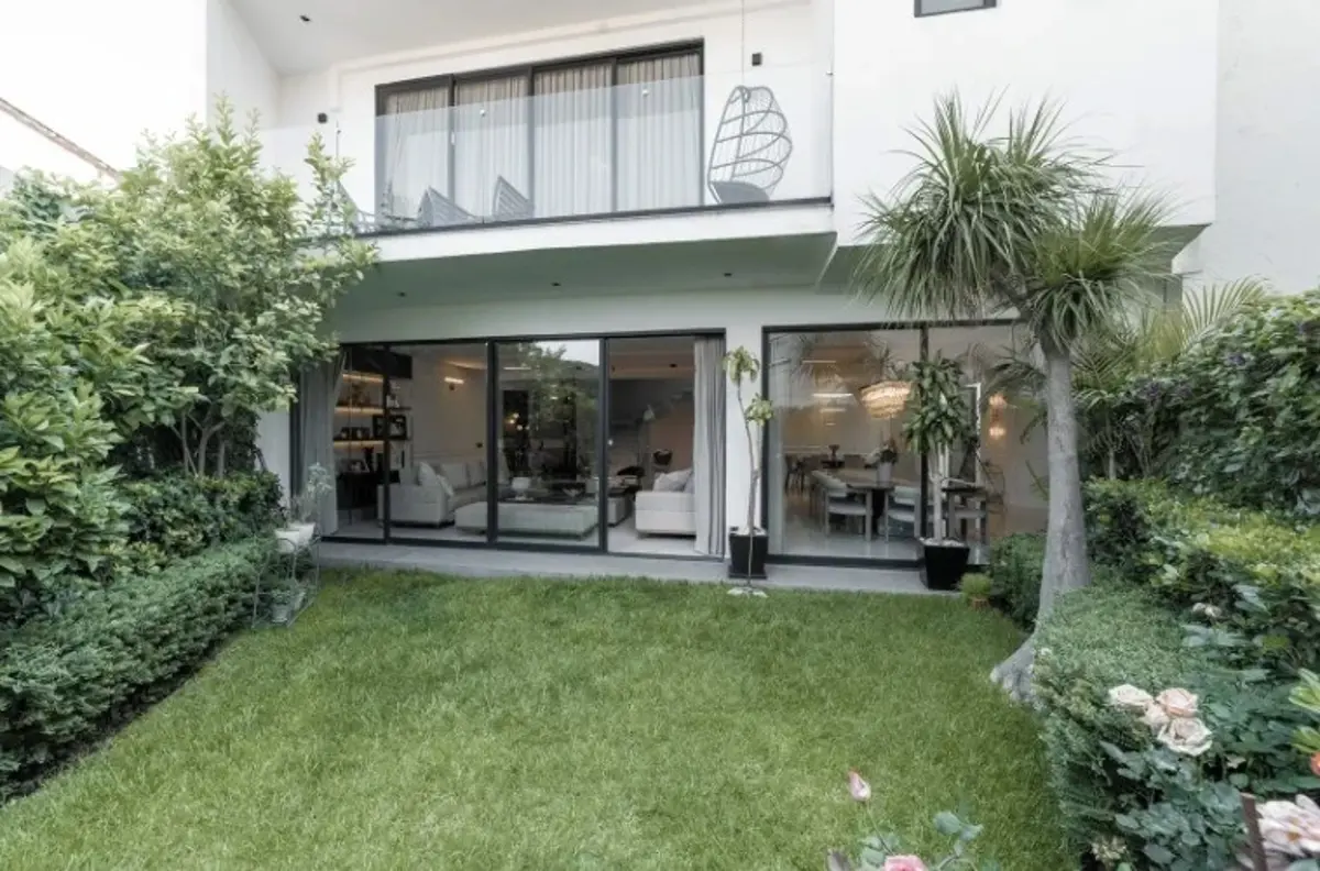 Casa en venta en Bosque de las Lomas, Miguel Hidalgo — foto 1 de 27