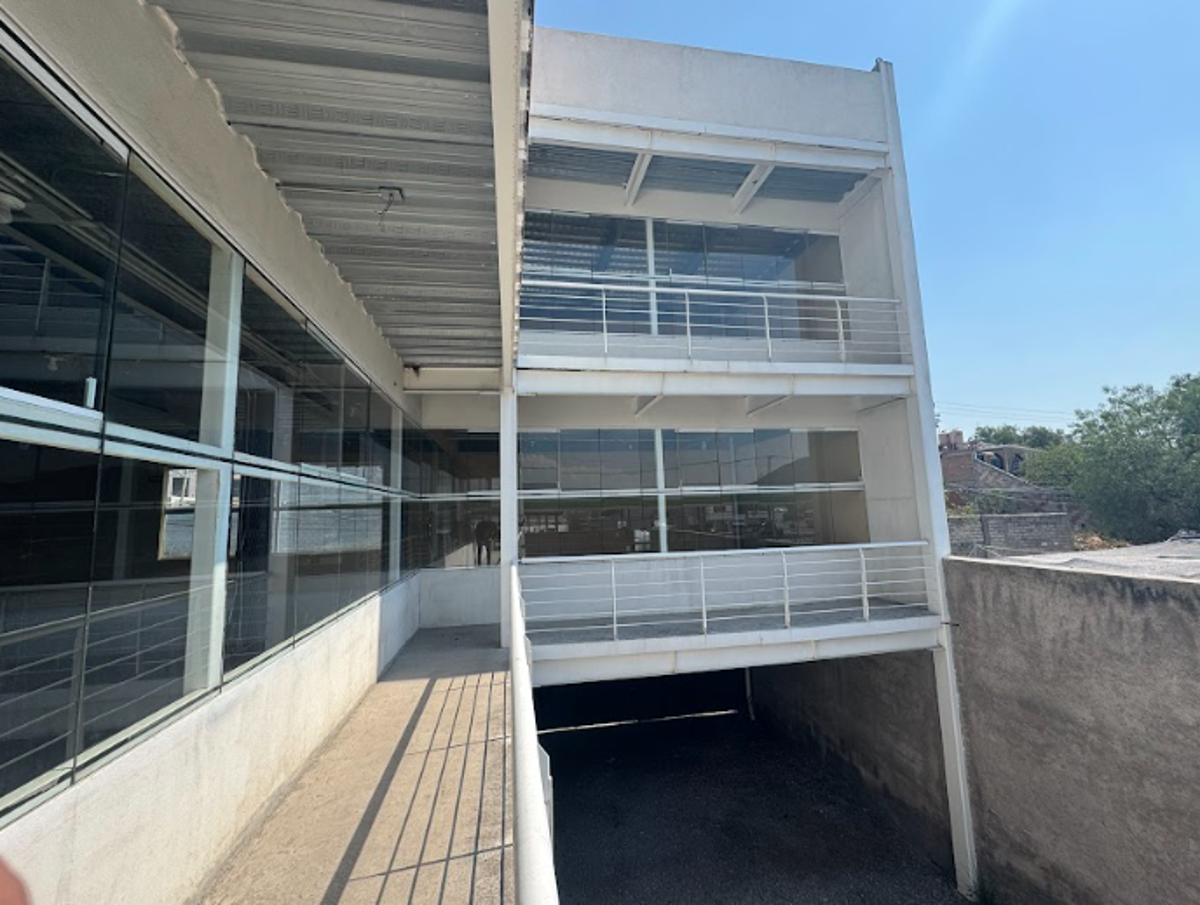 Edificio en renta en Atotonilco de Tula Centro, Atotonilco de Tula — foto 1 de 8
