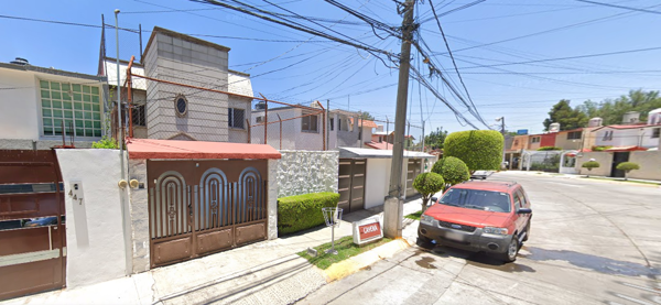 Casa en venta en Valle Dorado, Tlalnepantla de Baz — foto 2 de 10