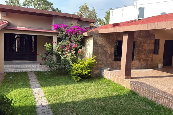 Casa en renta en Parques de la Cañada, Saltillo — foto 2 de 16
