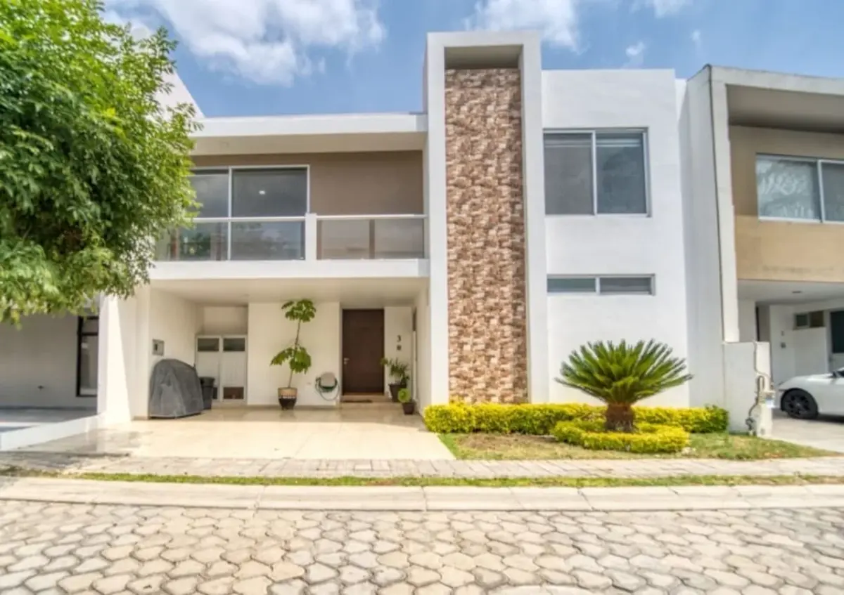 Casa en venta en Lomas de Angelópolis, San Andrés Cholula — foto 1 de 10