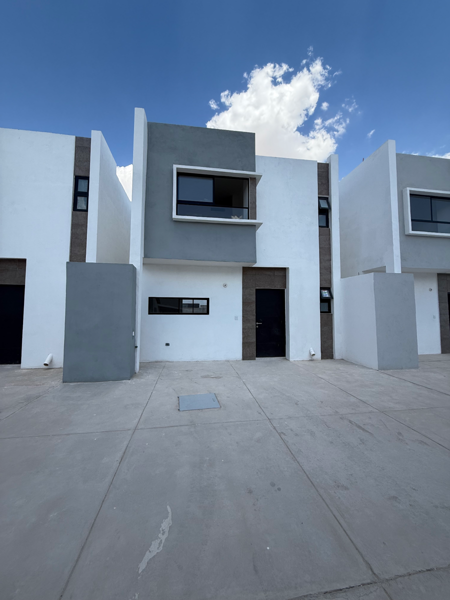Casa en venta en Paseo Aurea, Torreón — foto 1 de 15
