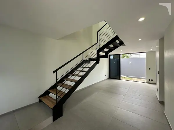 Casa en venta en Valle Imperial, Zapopan — foto 2 de 19