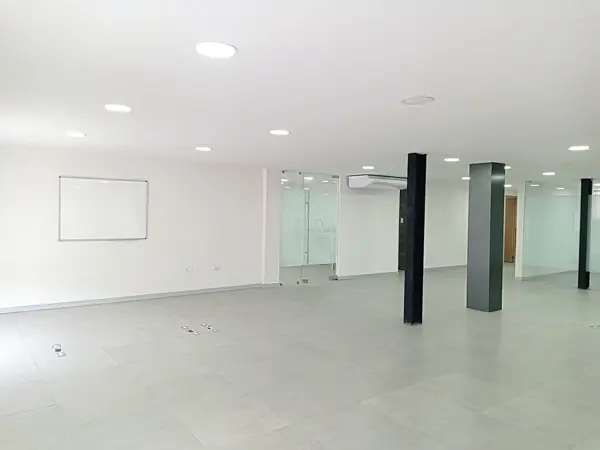 Edificio en renta en Paraiso Centro, Paraíso — foto 3 de 19