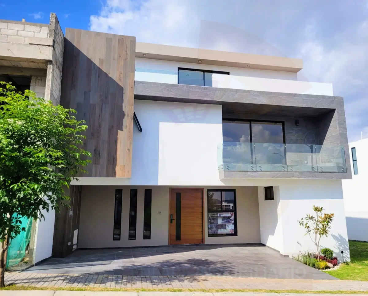 Casa en venta en Parque San Marino, Lomas de Angelópolis Casa en venta en Parque San Marino, Lomas de Angelópolis