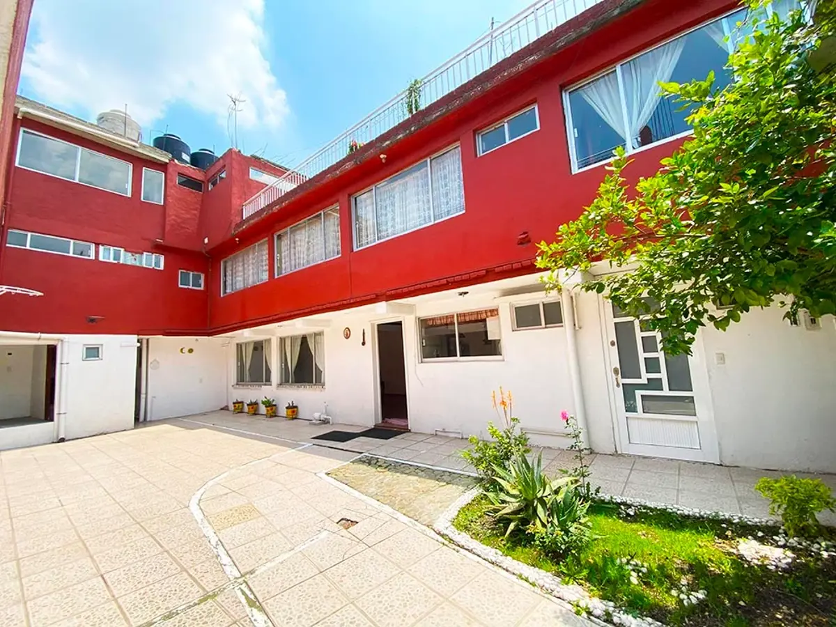 Casa en venta en Miguel Hidalgo 3A Sección, Tlalpan — foto 1 de 16