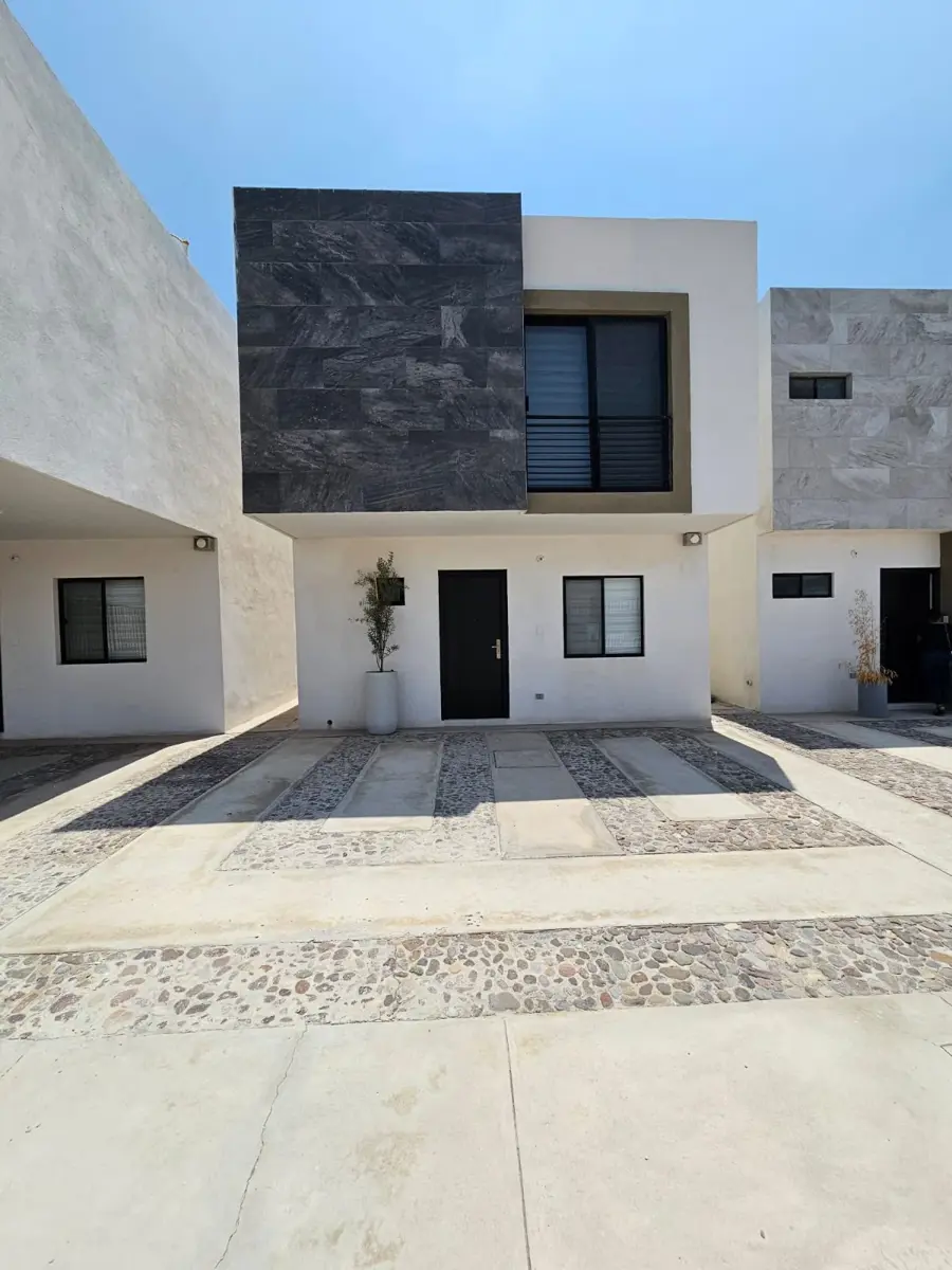 Casa en venta en Gomez Palacio Centro, Gómez Palacio — foto 1 de 11