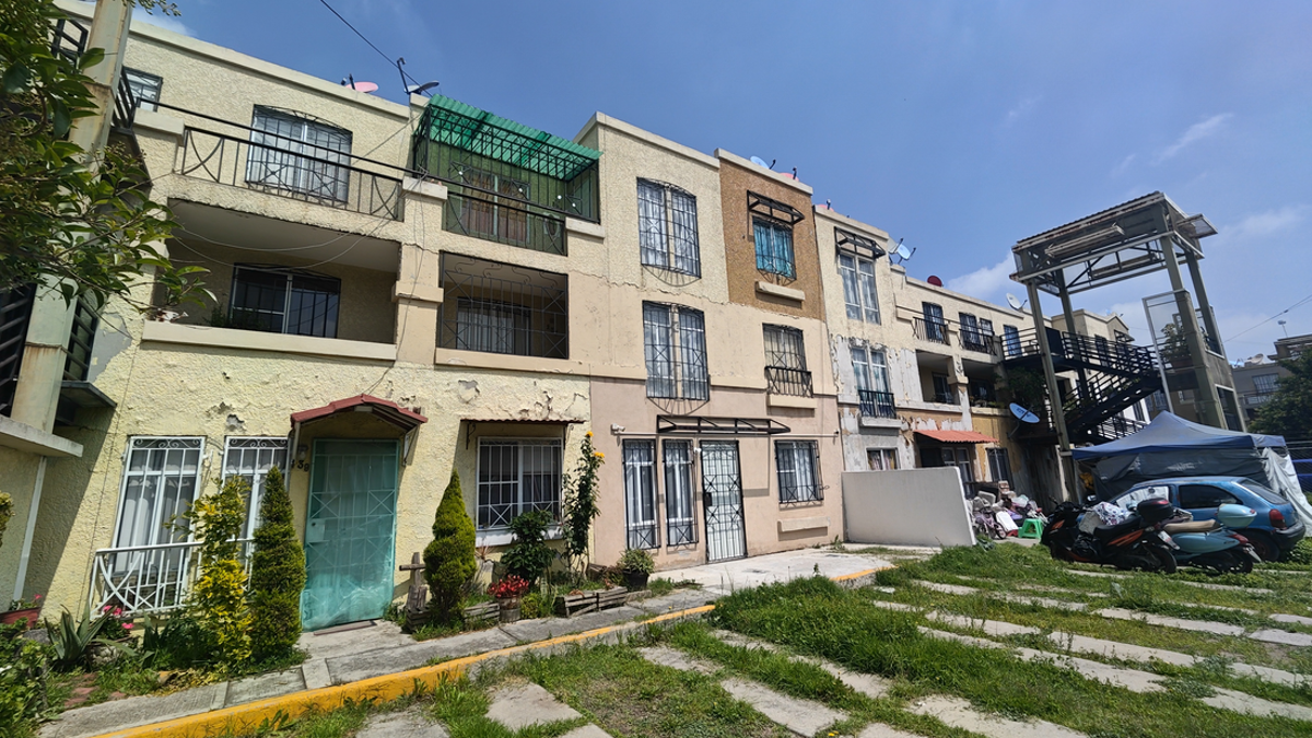 Casa en venta en Valle San Pedro Urbi Villa del Campo, Tecámac — foto 1 de 18