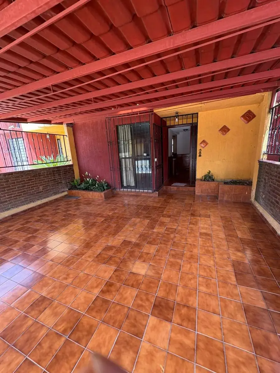 Casa en venta en Santa Maria Totoltepec, Toluca — foto 1 de 7