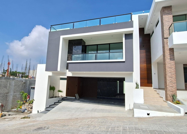 CASA EN VENTA, FRACC PRIVADO ENCINOS, ZONA NTE PTE, TUXTLA GUTIERREZ, CHIAPAS