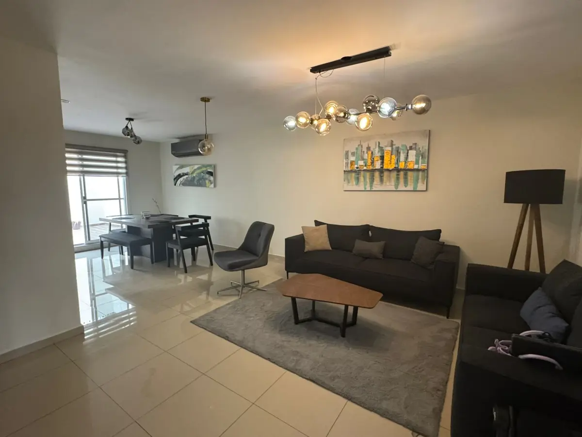 Casa en venta en Cerradas de Cumbres, Monterrey — foto 1 de 23