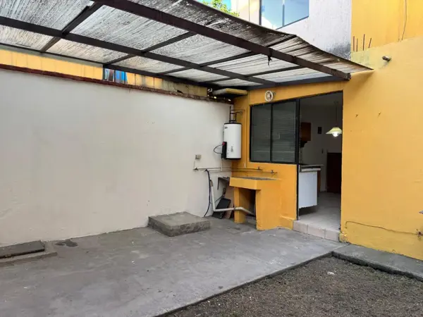 Casa en venta en Santa Maria Totoltepec, Toluca — foto 3 de 9