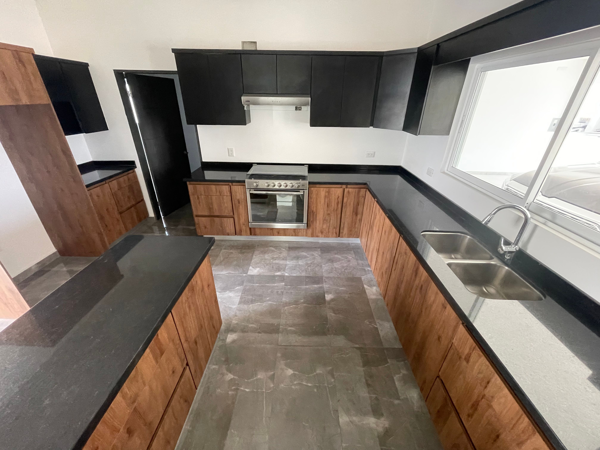 Casa en venta en La Joya Privada Residencial, Monterrey — foto 2 de 28