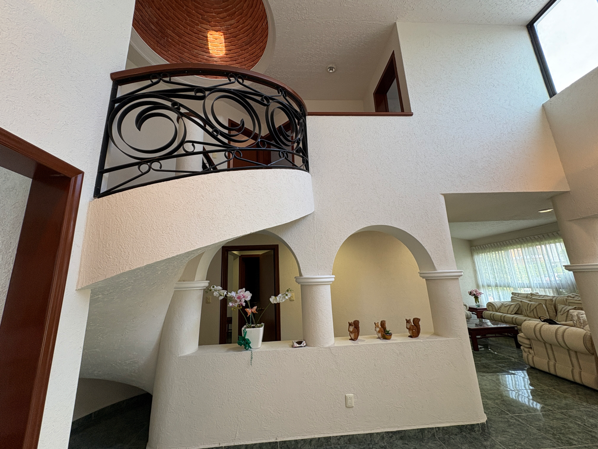 Casa en venta en Pueblo Nuevo, Corregidora — foto 1 de 39
