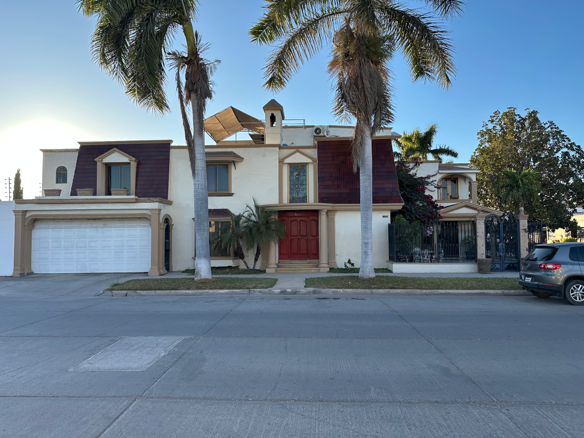 Casa en venta en Las Fuentes, Ahome — foto 1 de 39