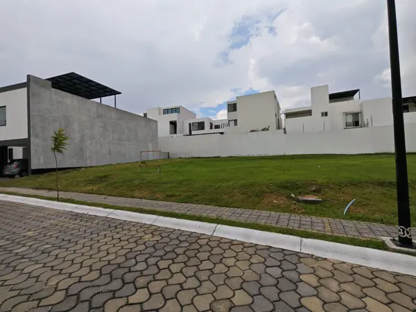 Terreno en venta en Lomas de Angelópolis, Ocoyucan — foto 3 de 8