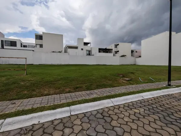 Terreno en venta en Lomas de Angelópolis, Ocoyucan — foto 2 de 8